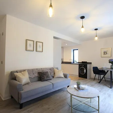 Cabot Mews 5 布里斯托